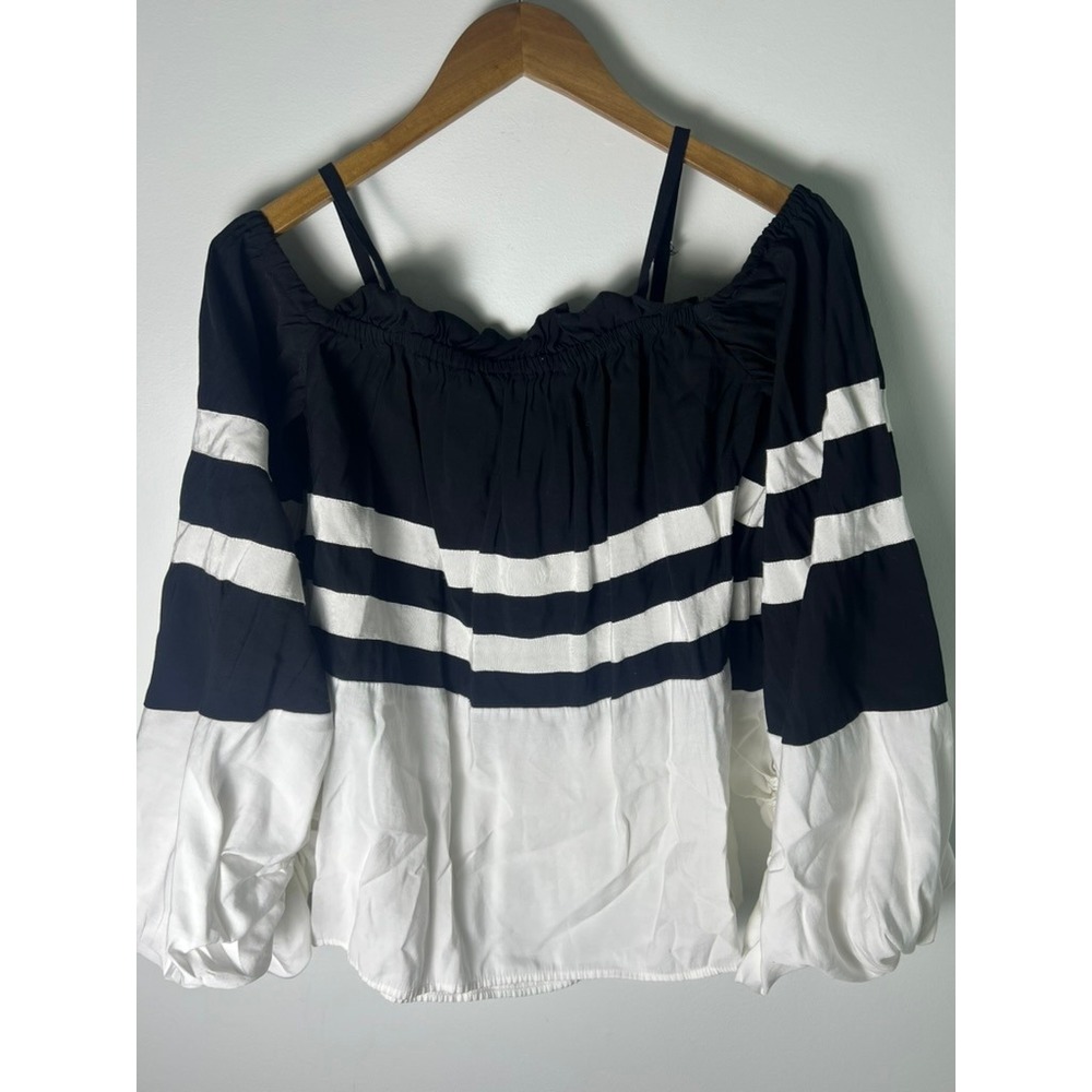 TOV Blouse W M/38 Black White Off Shoulder Balloon Sleeve Striped Chic Old Money